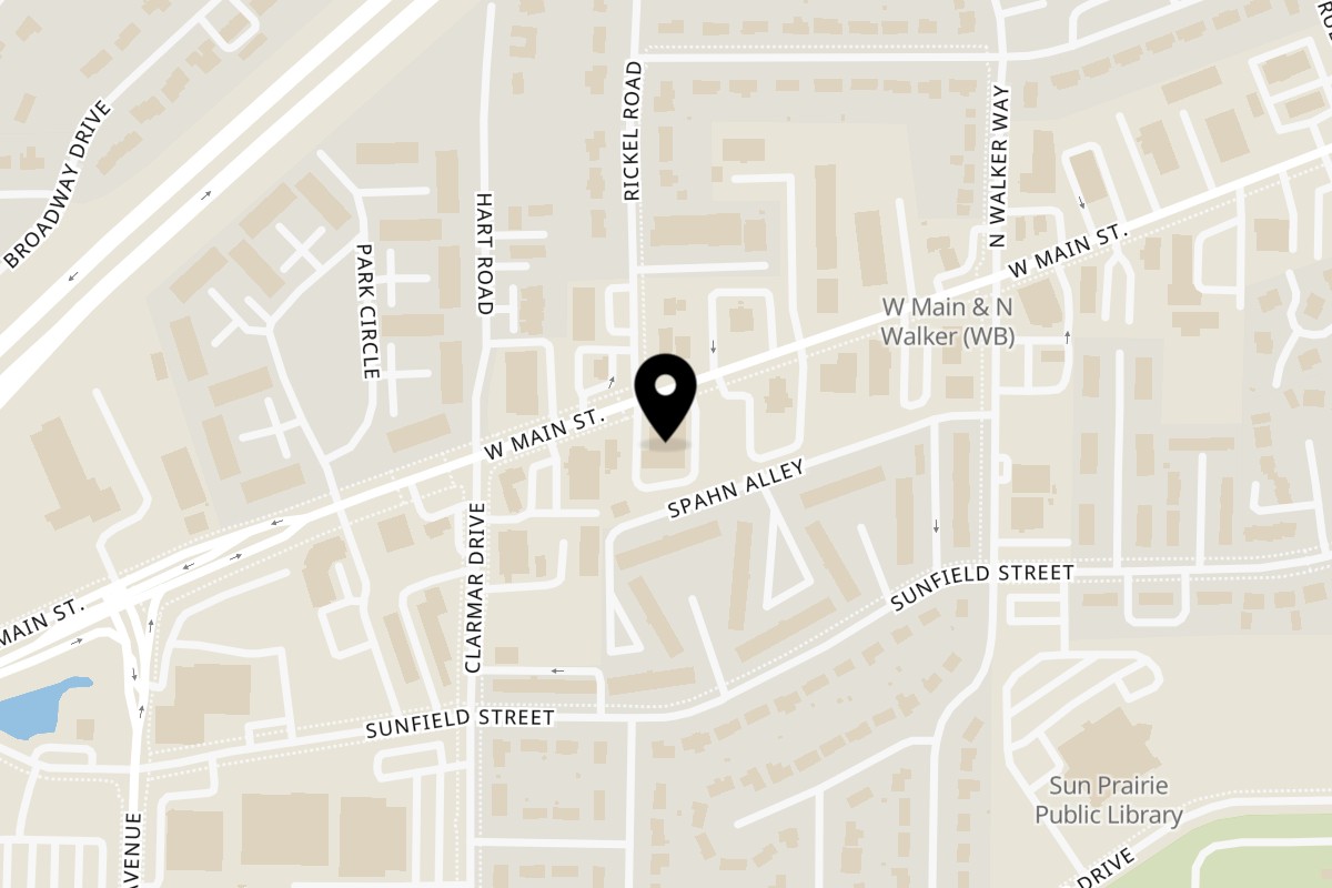 Map showing the location of Domino's Pizza Sun Prairie on 1585 W Main St in Sun Prairie